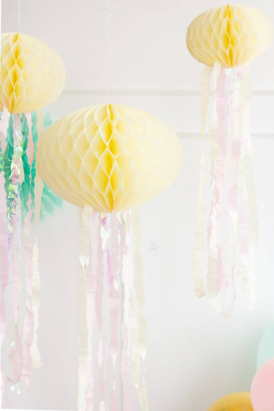 Under the Sea Honeycomb Jellyfish Set