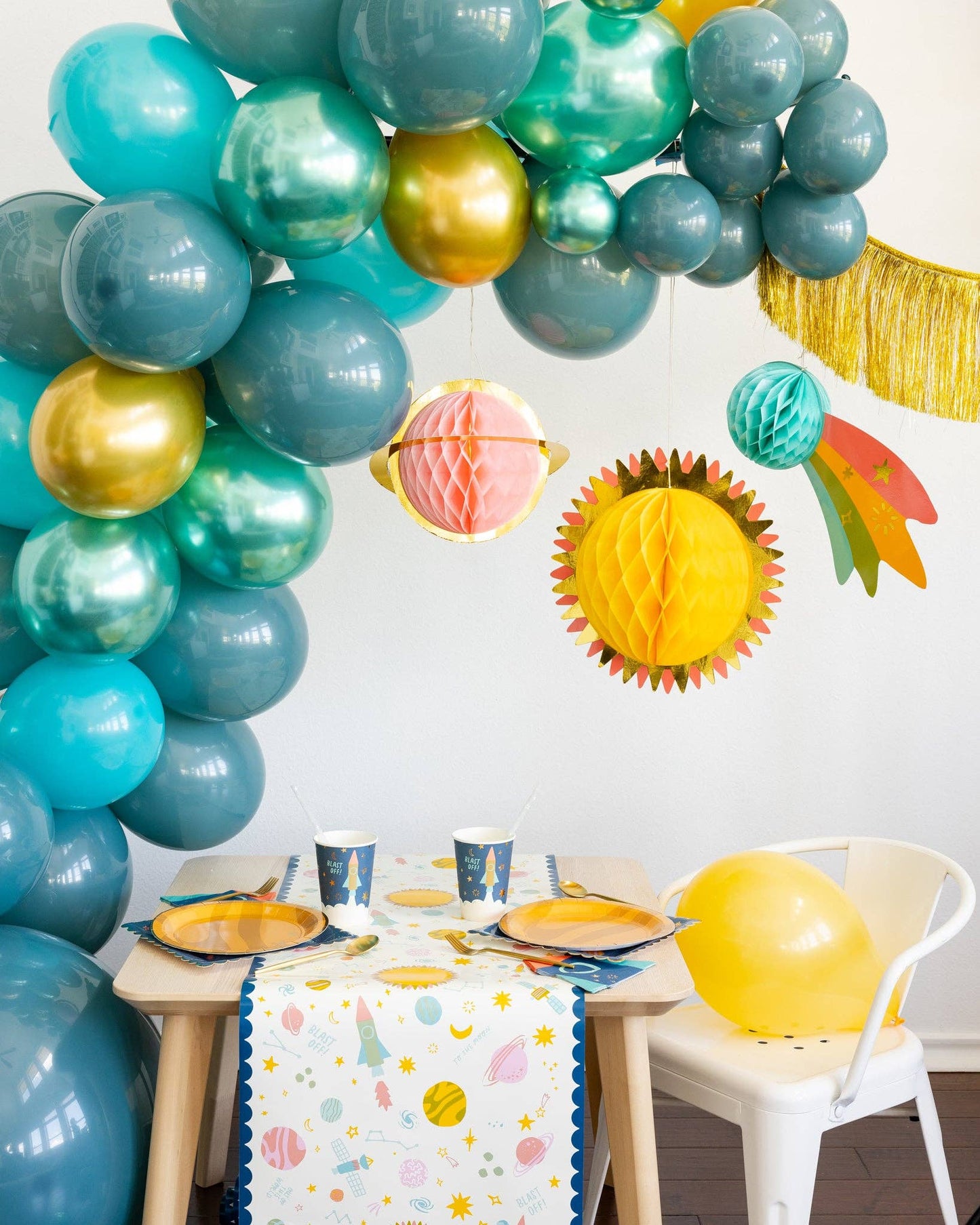 Hanging Honeycomb Planets