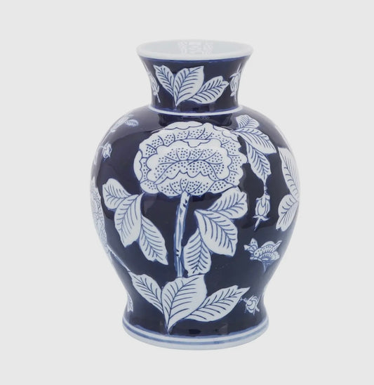 Payden Vase