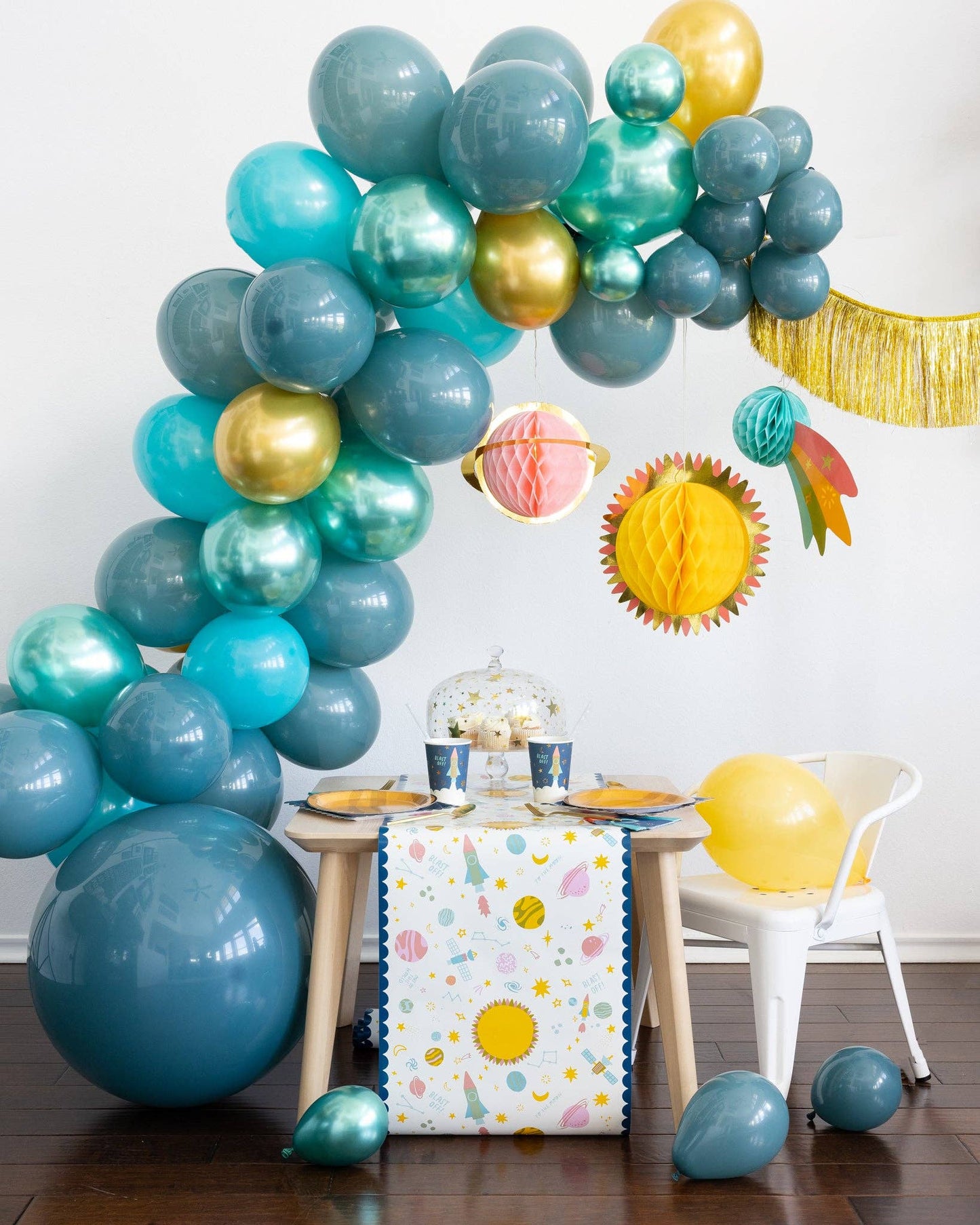 Hanging Honeycomb Planets